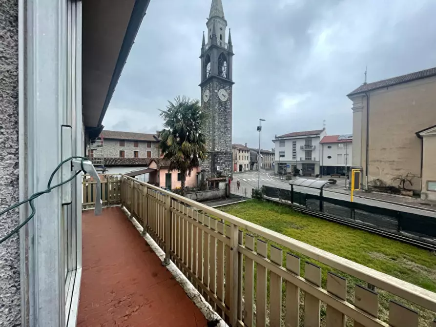 casa indipendente in vendita a Pasian di Prato in zona Passons