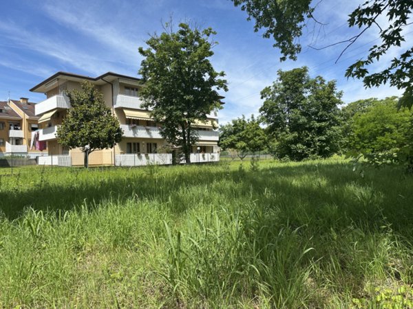 terreno edificabile in vendita a Pasian di Prato