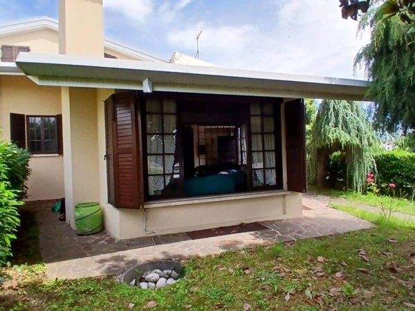 casa indipendente in vendita a Pasian di Prato