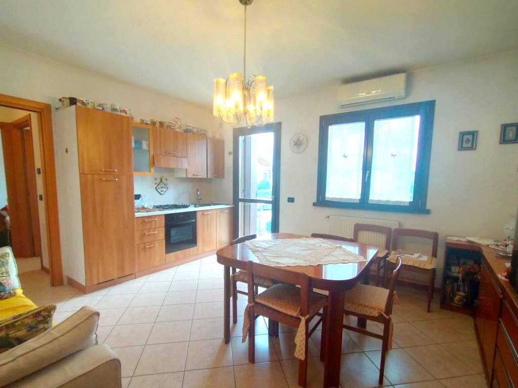 appartamento in vendita a Pasian di Prato