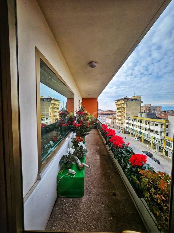 appartamento in vendita a Pasian di Prato in zona Santa Caterina