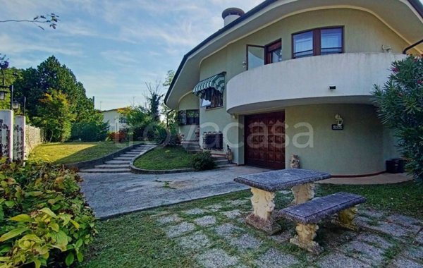 casa indipendente in vendita a Pasian di Prato