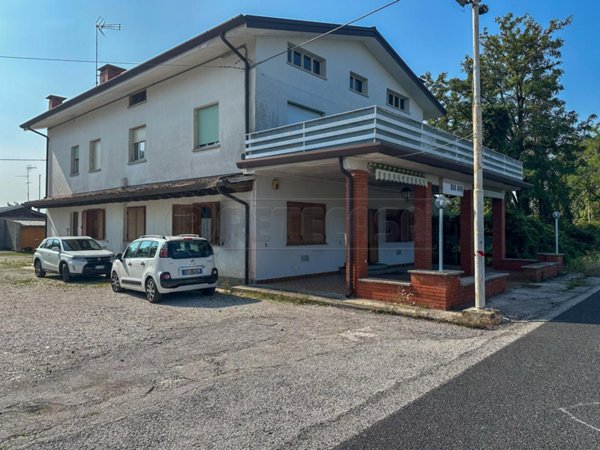 appartamento in vendita a Pasian di Prato