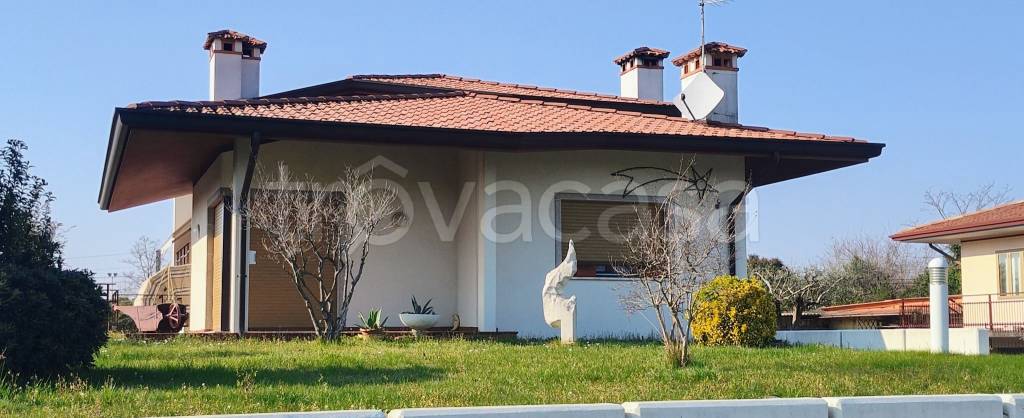 casa indipendente in vendita a Pasian di Prato