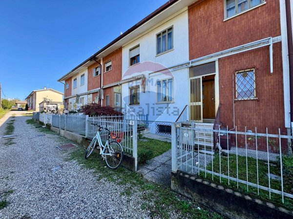 casa indipendente in vendita a Pasian di Prato