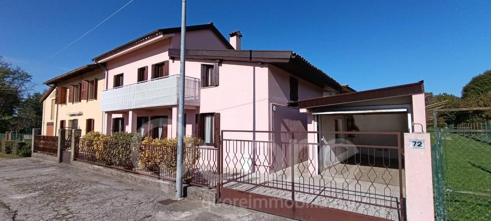 casa indipendente in vendita a Pasian di Prato in zona Colloredo di Prato