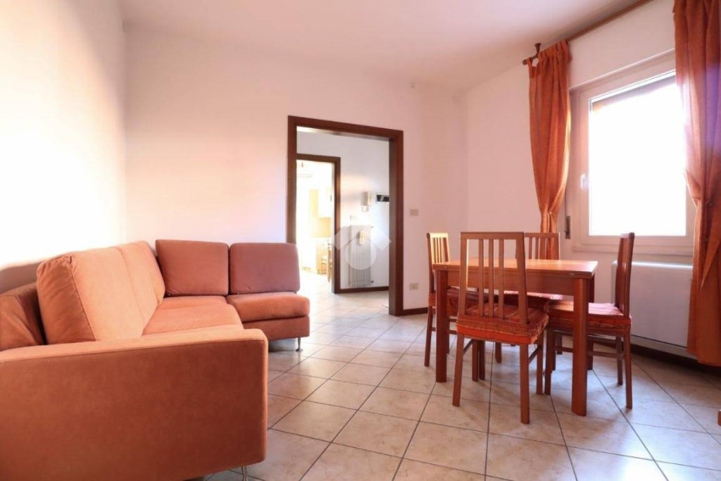 appartamento in vendita a Pasian di Prato in zona Passons