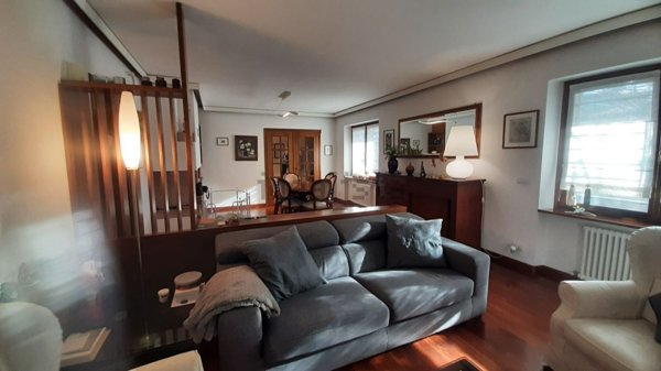 casa indipendente in vendita a Pasian di Prato in zona Passons