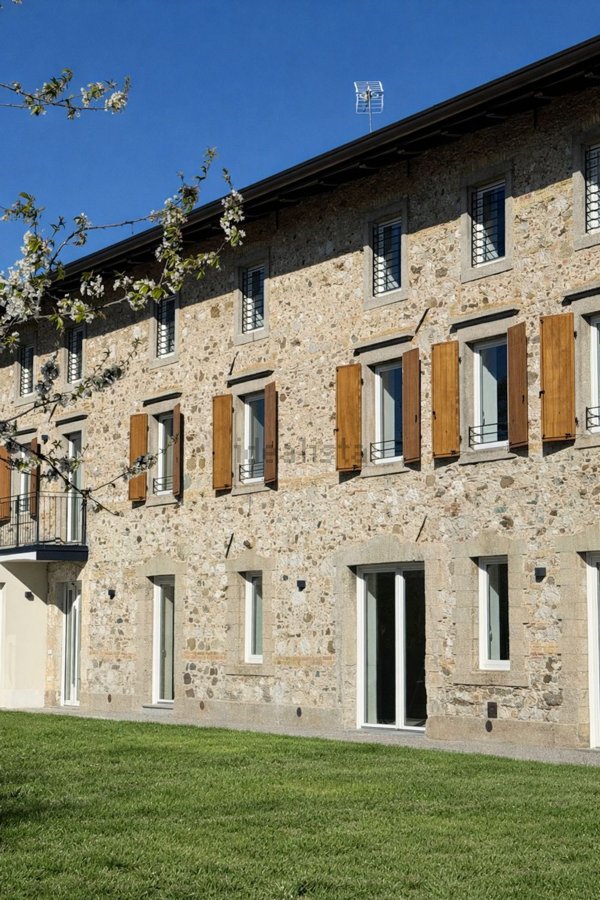 casa indipendente in vendita a Pasian di Prato