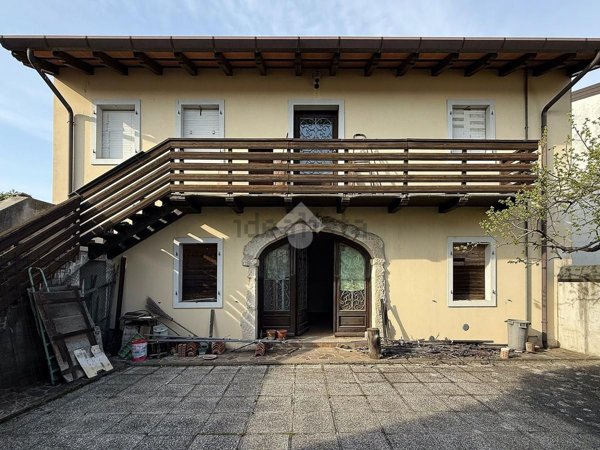 casa indipendente in vendita a Pasian di Prato