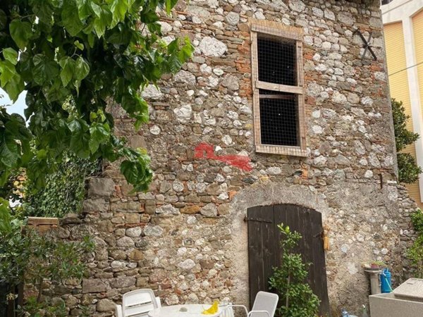 casa indipendente in vendita a Pasian di Prato