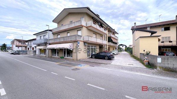 appartamento in vendita a Pasian di Prato in zona Passons