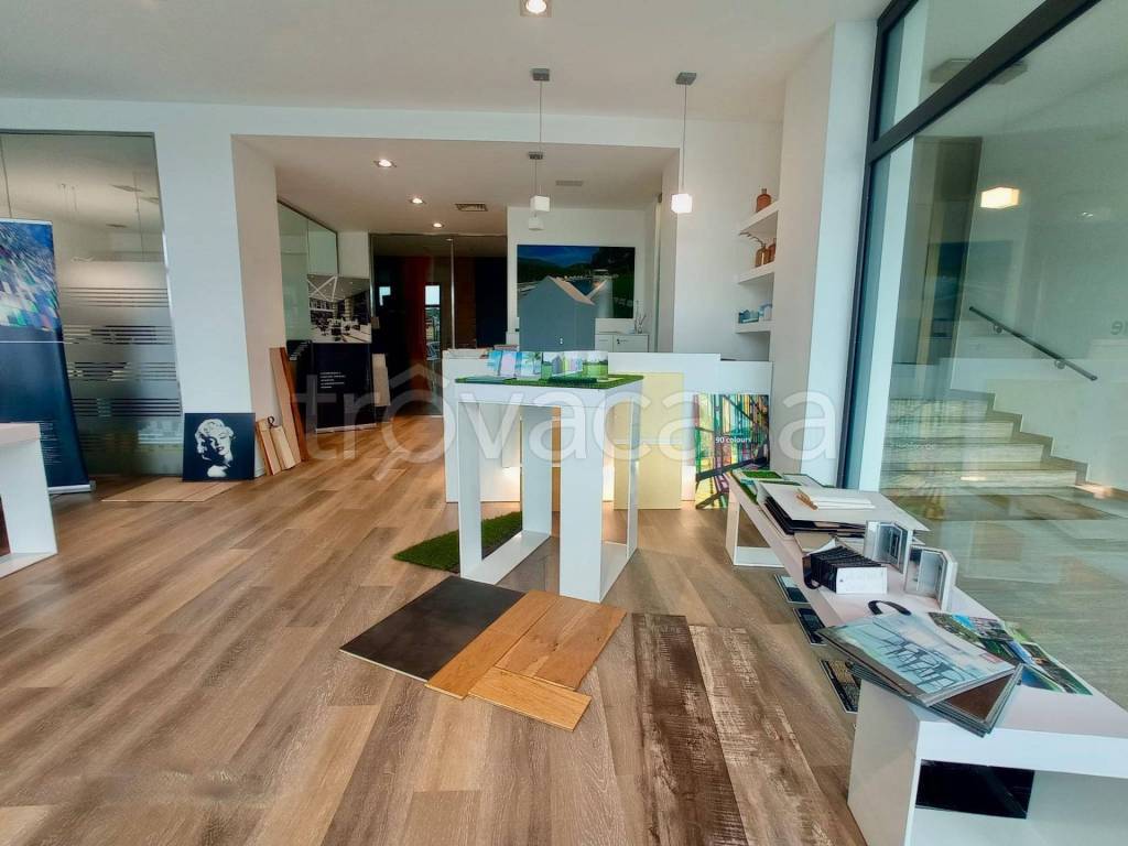 appartamento in vendita a Pasian di Prato in zona Santa Caterina