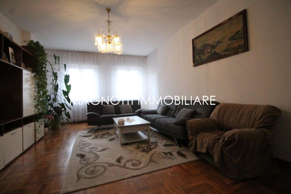 appartamento in vendita a Pasian di Prato in zona Santa Caterina