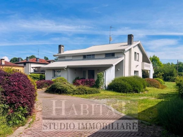 casa indipendente in vendita a Pasian di Prato