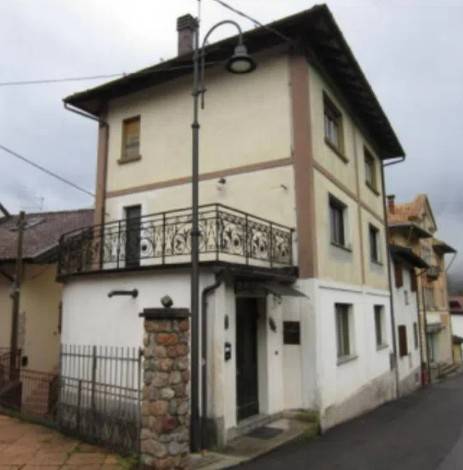 appartamento in vendita a Paularo