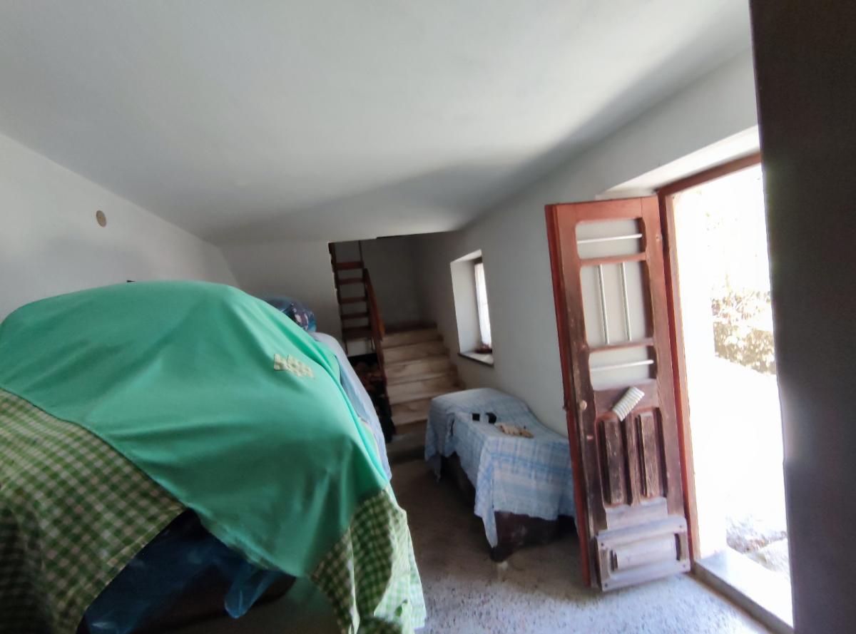 casa indipendente in vendita a Paularo in zona Villamezzo