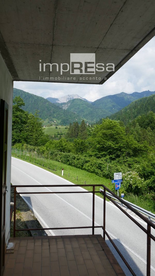 casa indipendente in vendita a Paularo in zona Salino