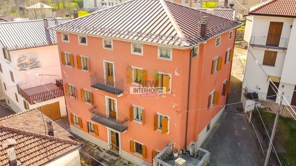 casa indipendente in vendita a Paularo in zona Salino