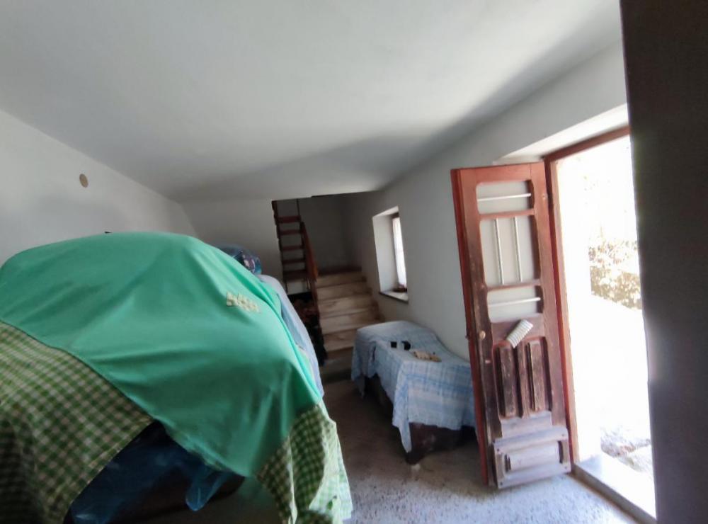 casa indipendente in vendita a Paularo in zona Villamezzo