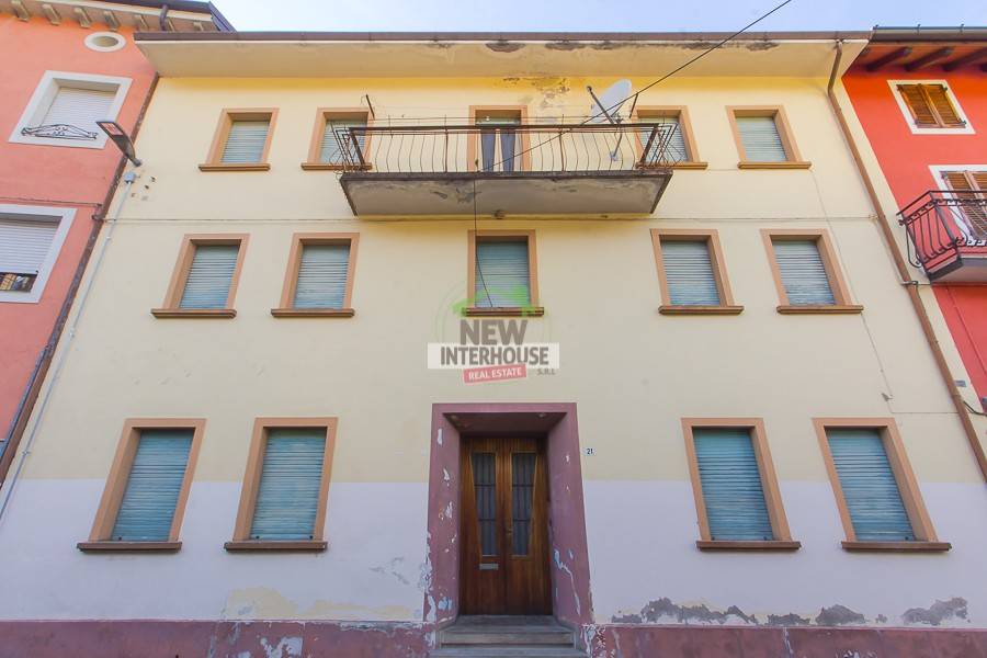 casa indipendente in vendita a Paularo in zona Salino