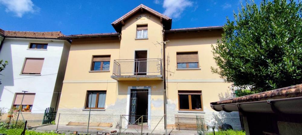 casa indipendente in vendita a Paularo
