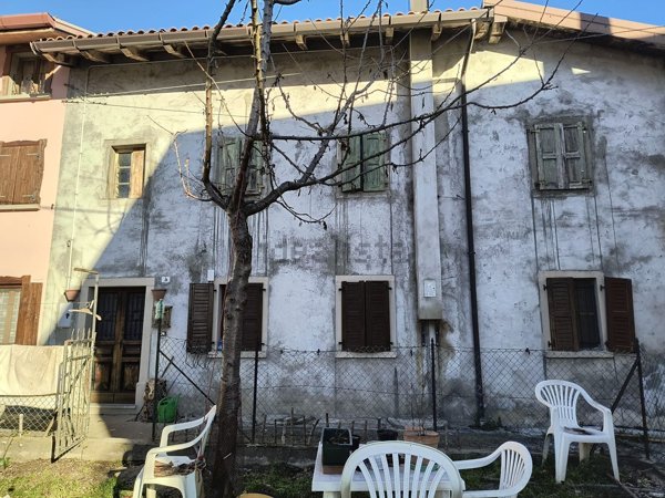 appartamento in vendita a Paularo in zona Dierico