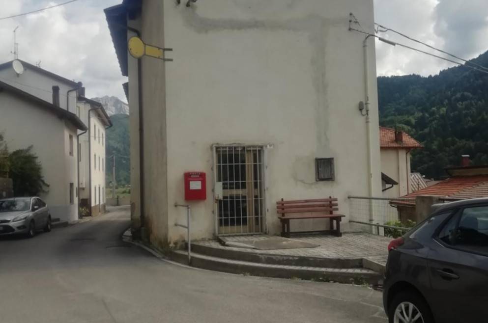 ufficio in vendita a Paularo in zona Salino