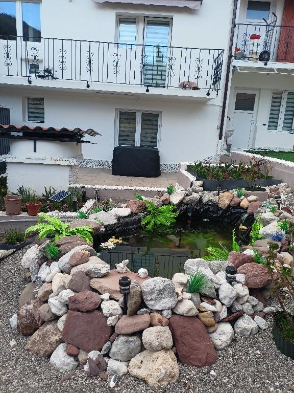 casa indipendente in vendita a Paularo in zona Ravinis