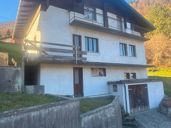 casa indipendente in vendita a Paularo in zona Salino