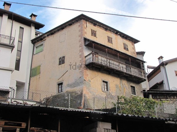 casa indipendente in vendita a Paularo in zona Villamezzo