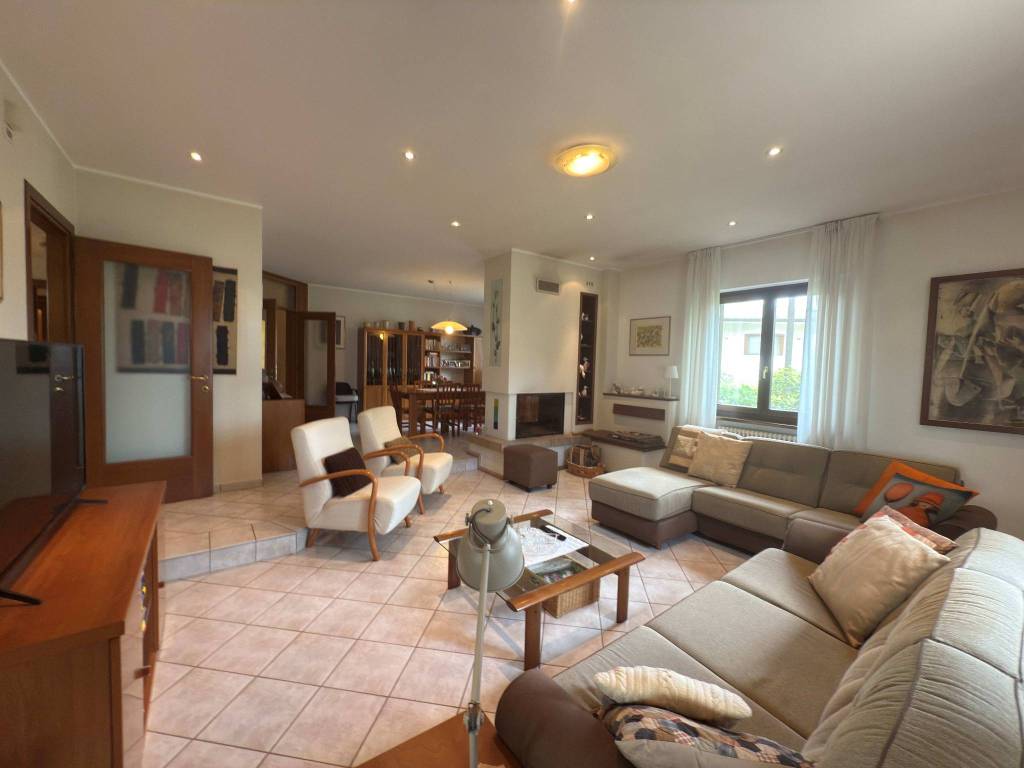 casa indipendente in vendita a Pavia di Udine