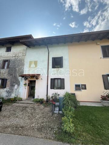 casa indipendente in vendita a Pavia di Udine