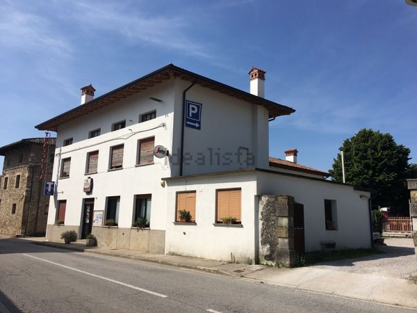 appartamento in vendita a Pavia di Udine in zona Lumignacco