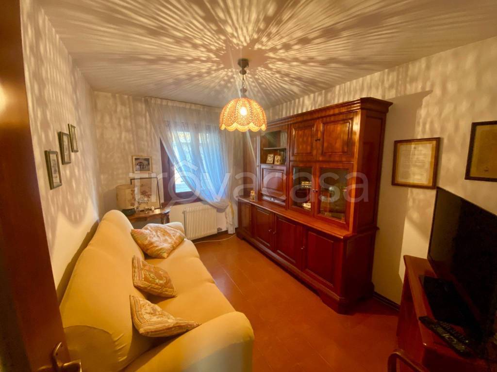 casa indipendente in vendita a Pavia di Udine in zona Lumignacco