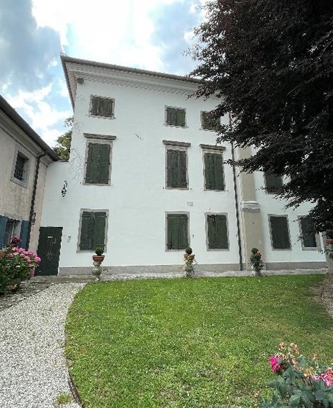 casa indipendente in vendita a Pavia di Udine