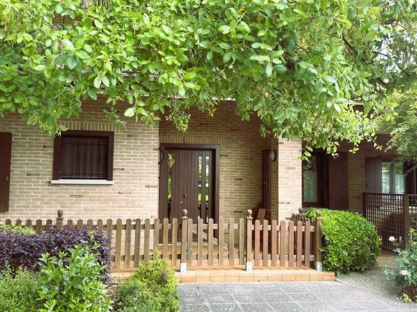 casa indipendente in vendita a Pavia di Udine