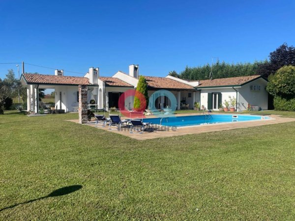 casa indipendente in vendita a Pocenia