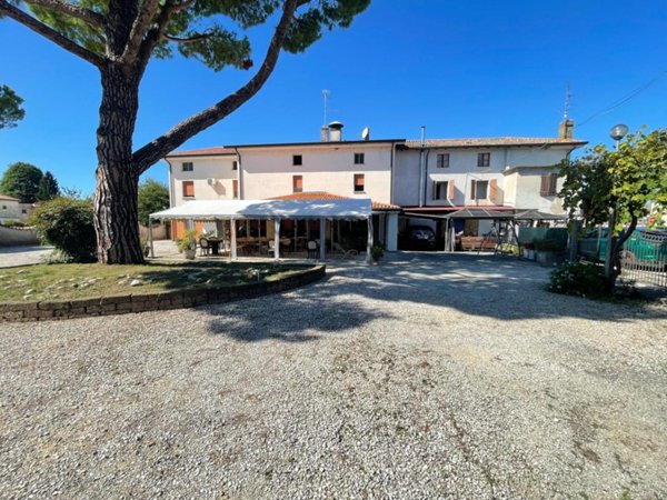 casa indipendente in vendita a Pocenia in zona Torsa