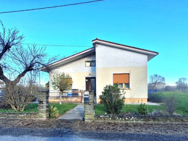 casa indipendente in vendita a Pocenia in zona Torsa