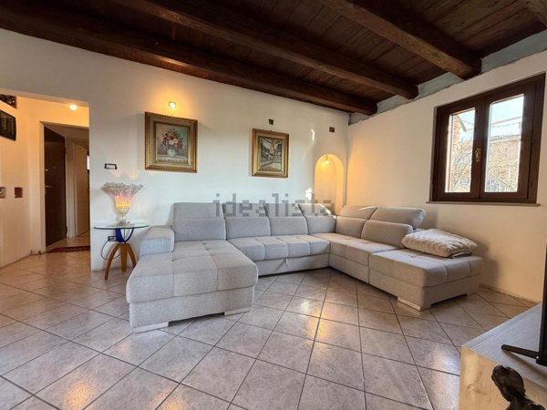 casa indipendente in vendita a Pocenia