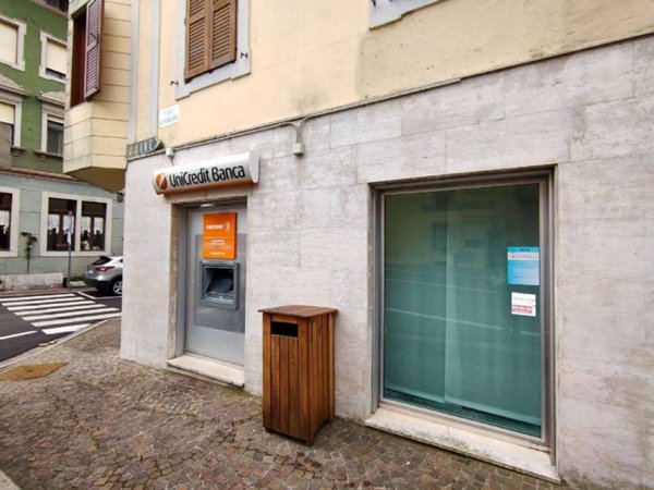 ufficio in vendita a Pontebba