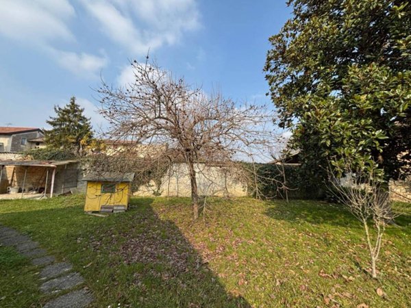 casa indipendente in vendita a Porpetto