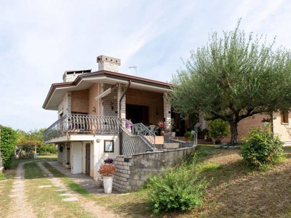 casa indipendente in vendita a Porpetto