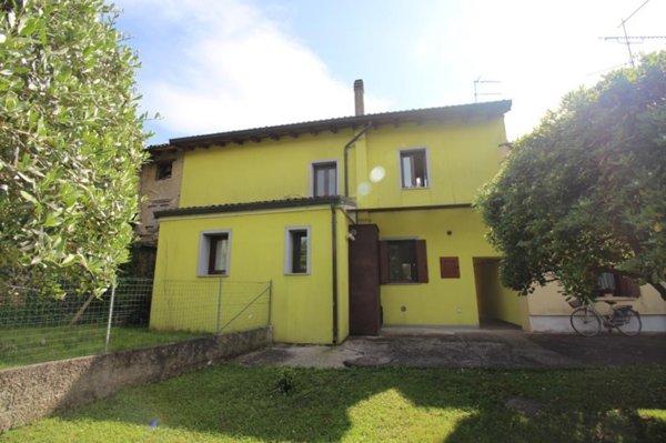 casa indipendente in vendita a Porpetto in zona Castello