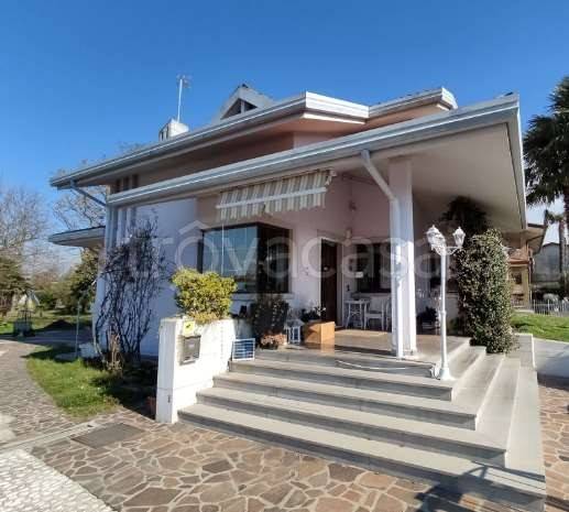 casa indipendente in vendita a Porpetto in zona Villalta