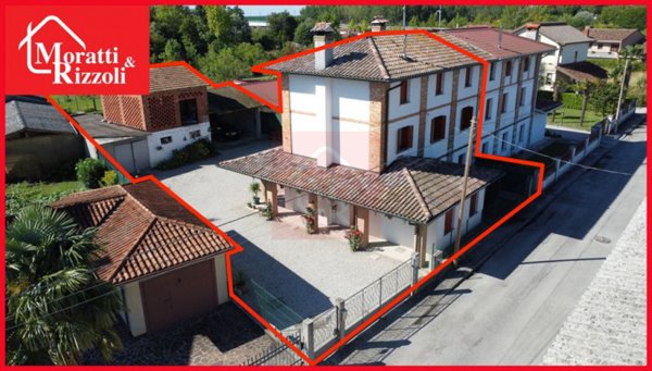 casa indipendente in vendita a Porpetto in zona Castello
