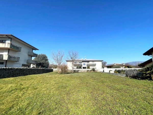 terreno edificabile in vendita a Povoletto