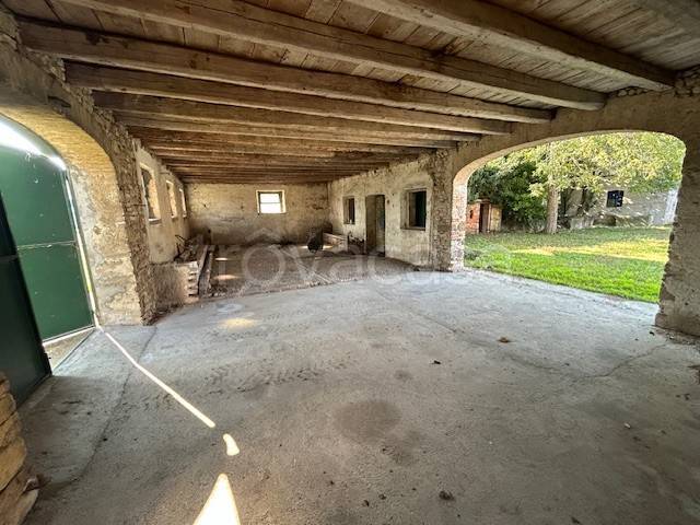 casa indipendente in vendita a Povoletto
