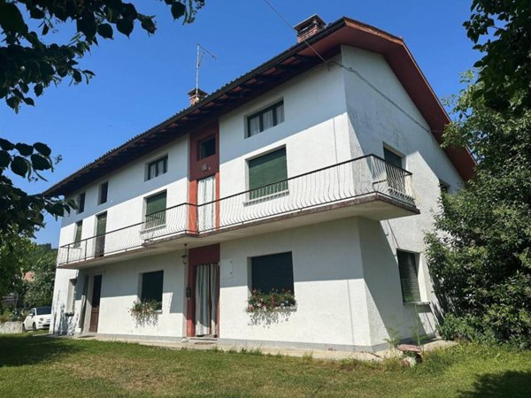 casa indipendente in vendita a Povoletto in zona Savorgnano